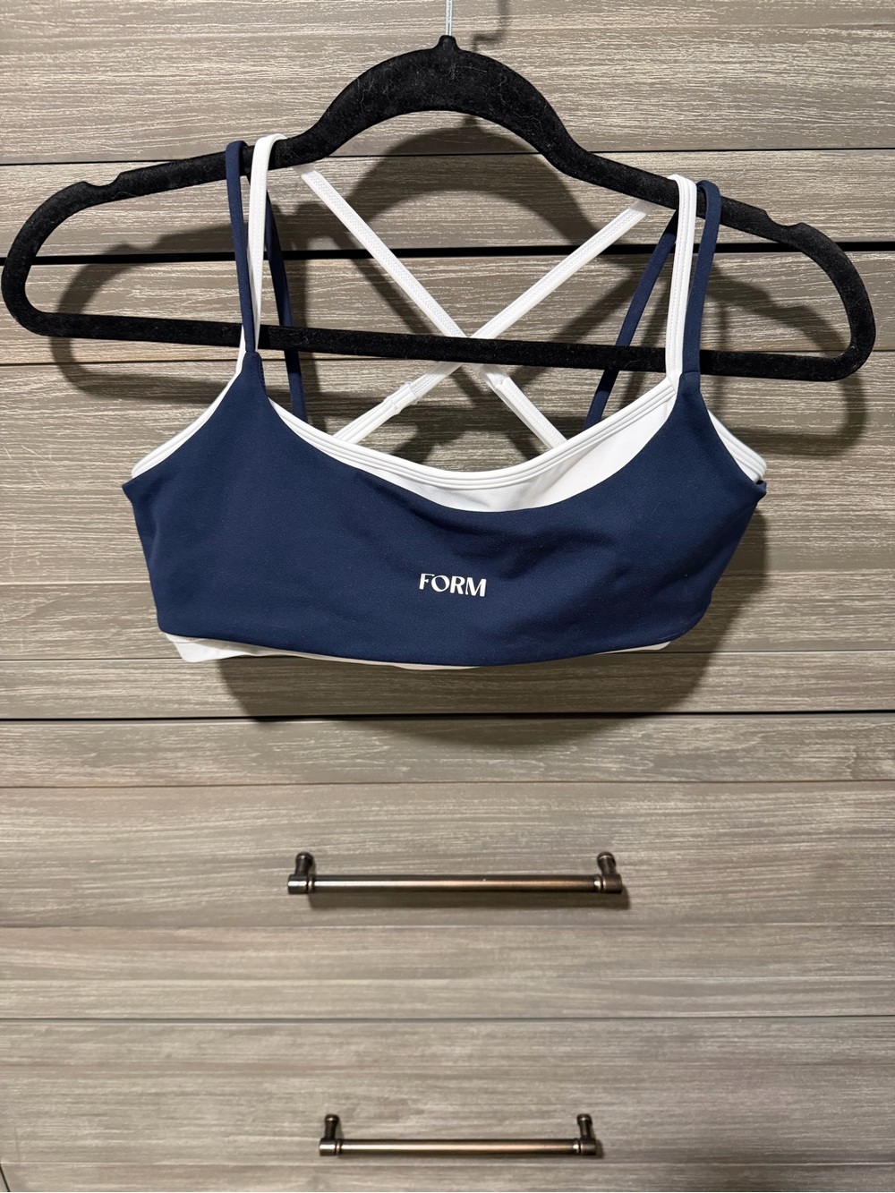 FORM Navy andWhite double layer cross cross bra size medium new no tags attached